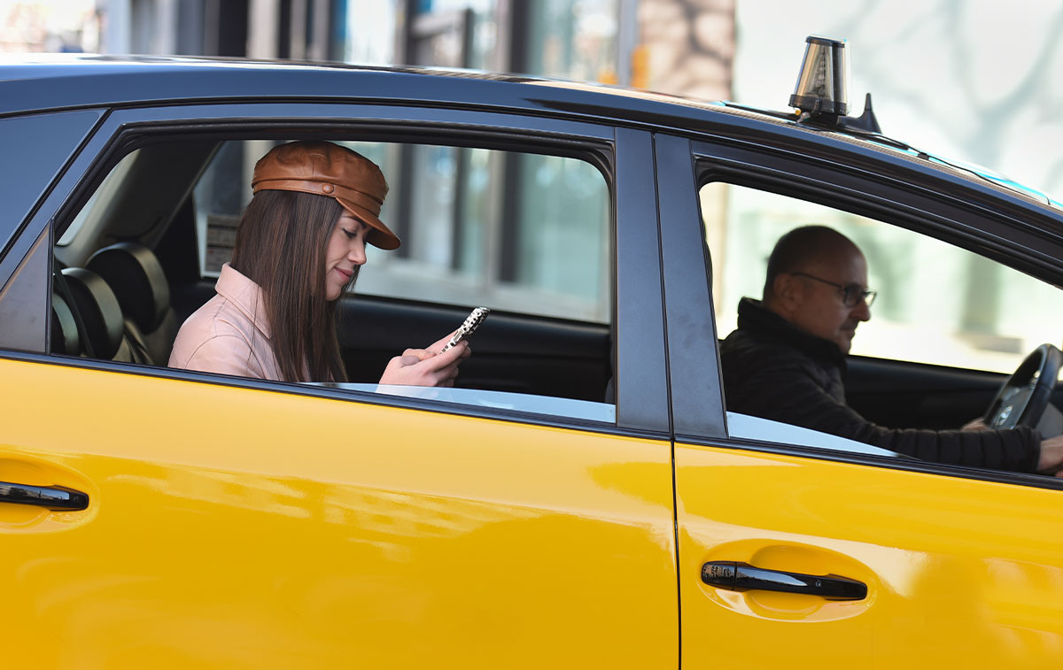 indemnización por accidente de tráfico para taxista y pasajero